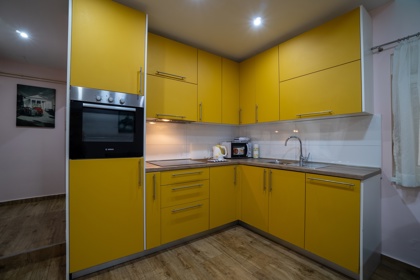 Apartman 1 – kuhinja s pećnicom