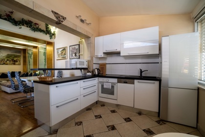 Apartman 7 – moderna kuhinja